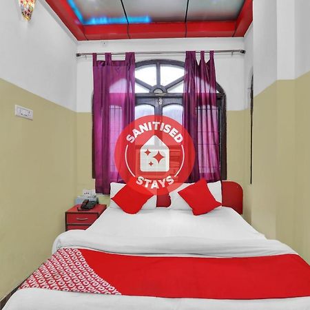 Oyo 82407 K Shree Guest House Βαρανάσι Εξωτερικό φωτογραφία