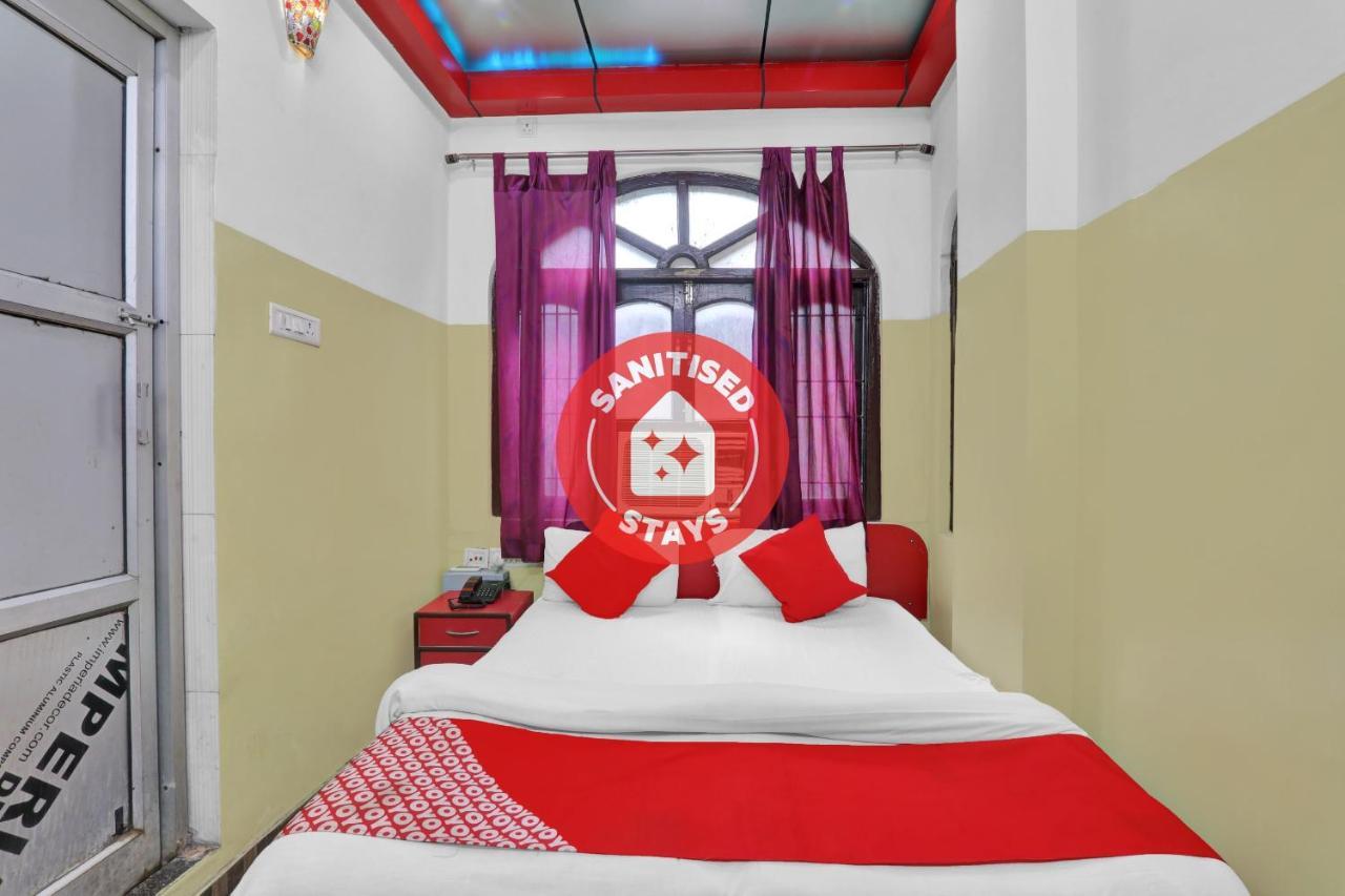 Oyo 82407 K Shree Guest House Βαρανάσι Εξωτερικό φωτογραφία