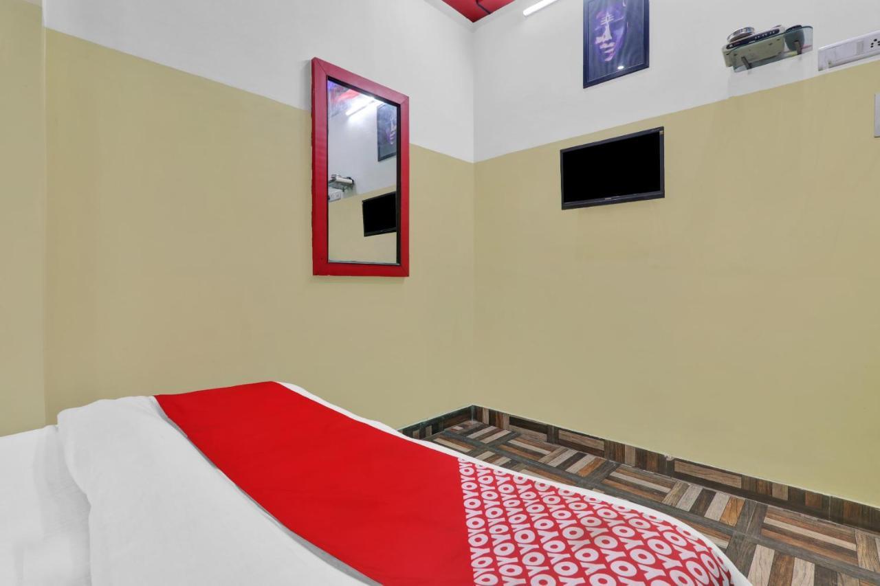 Oyo 82407 K Shree Guest House Βαρανάσι Εξωτερικό φωτογραφία