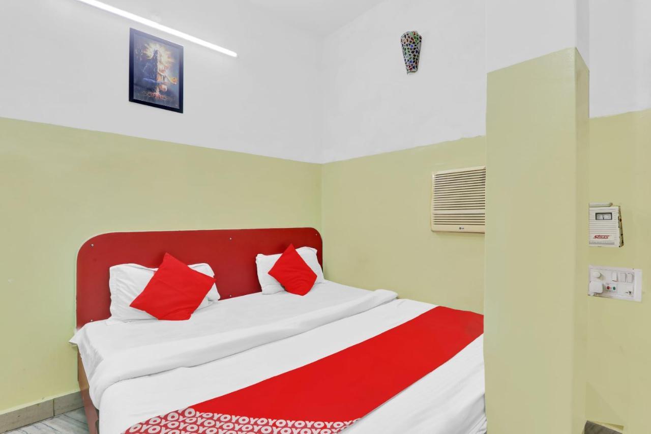 Oyo 82407 K Shree Guest House Βαρανάσι Εξωτερικό φωτογραφία